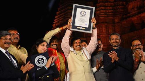 Guinness World Record set on rhythm of Raga Basant in Khajuraho